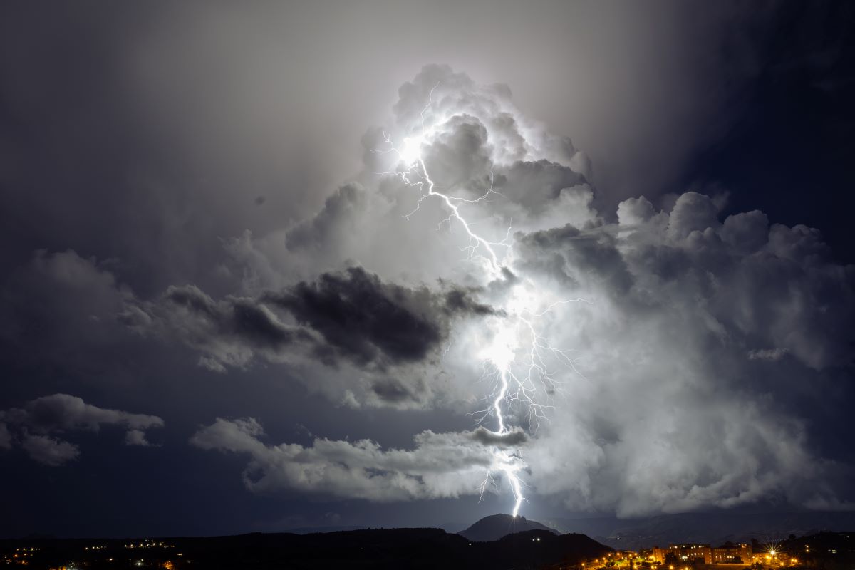 Gewitter in Ostfriesland: Die wichtigsten Sicherheitsregeln 