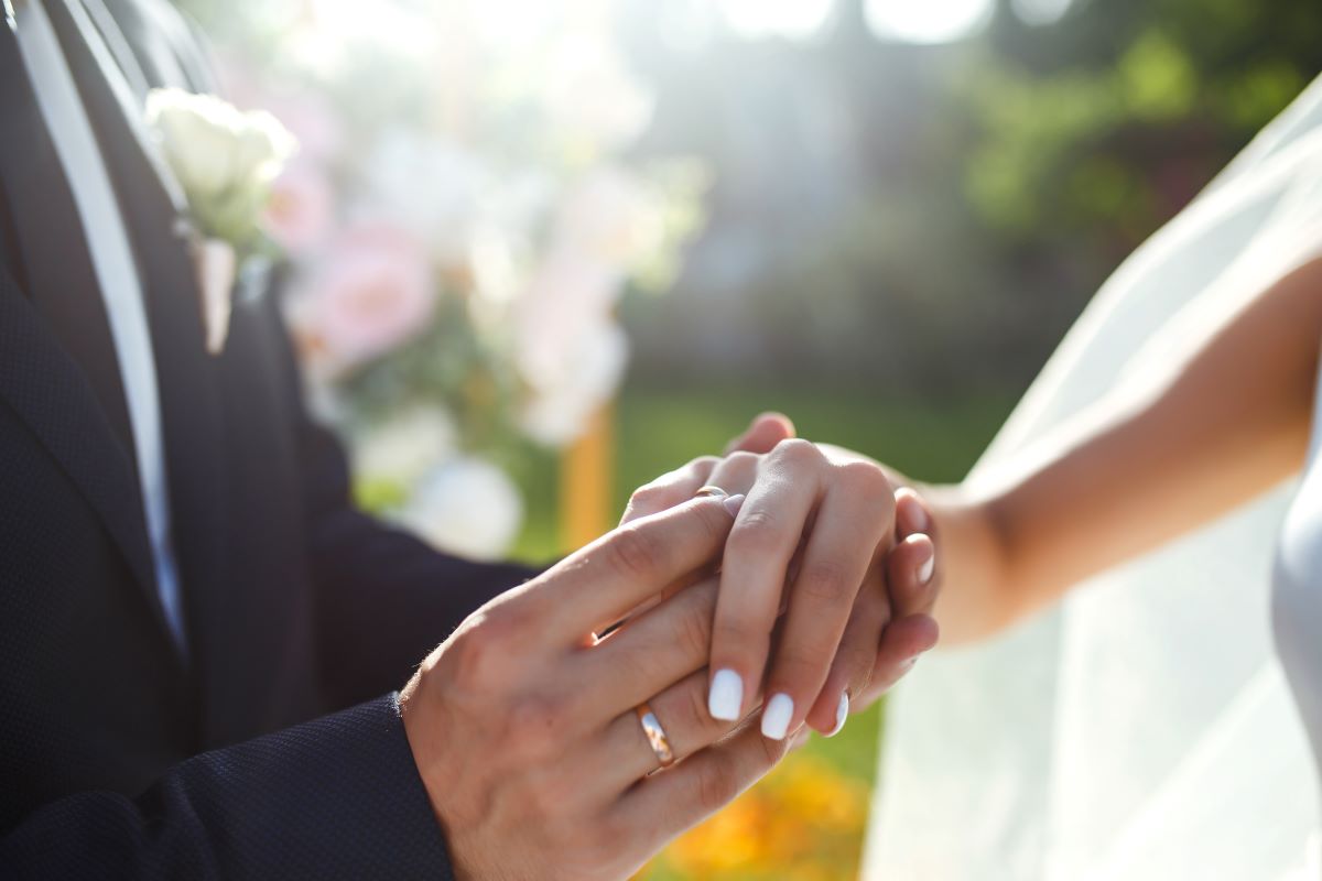 Kirchlich heiraten in Ostfriesland — Ablauf und Voraussetzun