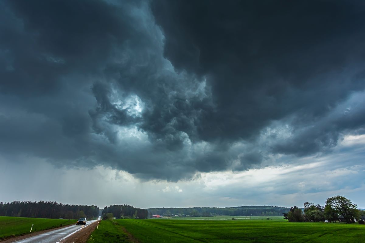 Sturm & Unwetter in Ostfriesland — Richtig vorbeugen und rea